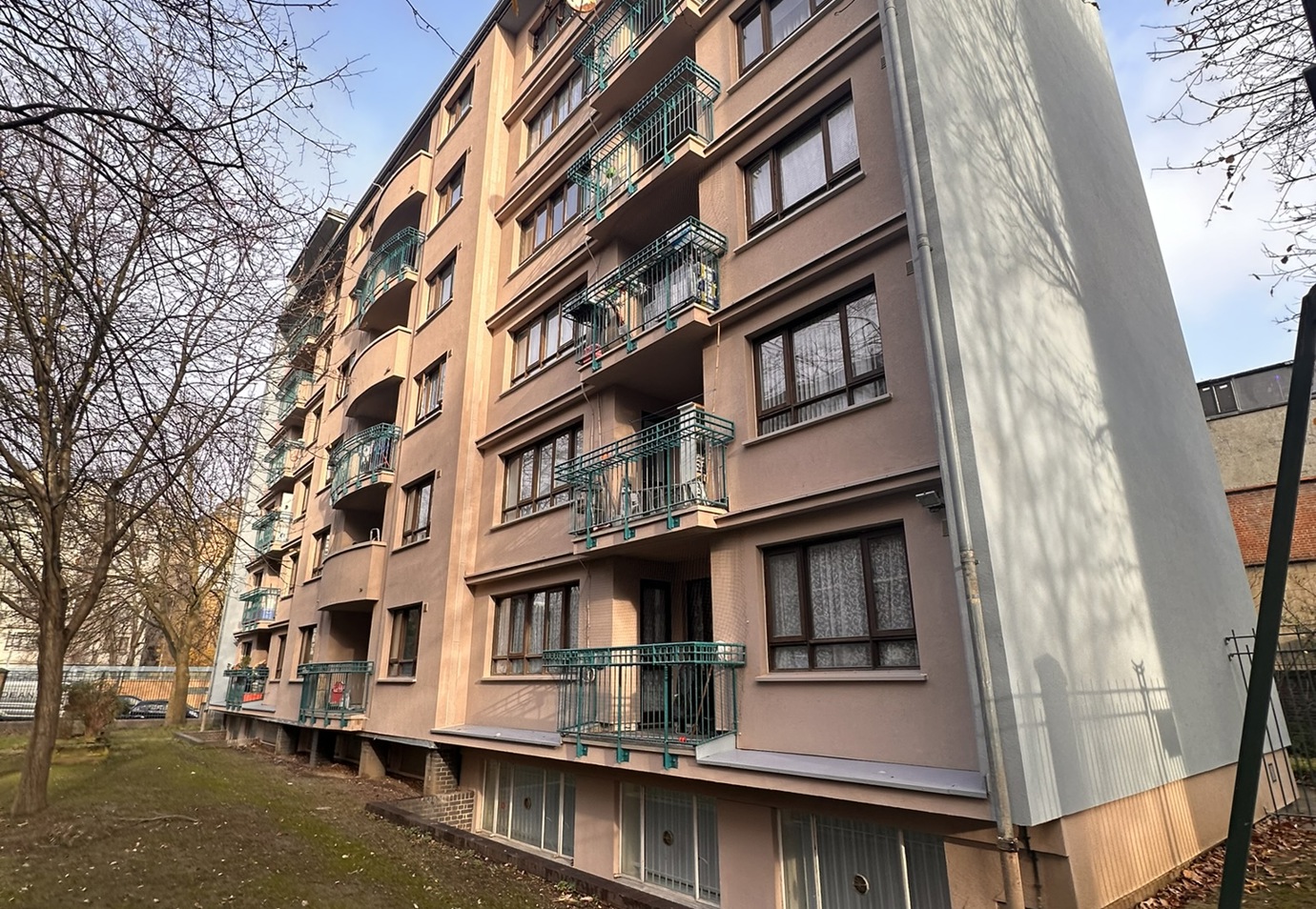 Lawtech Group - UK - Cladding & Facade Specialists - Cromer Estate (2)