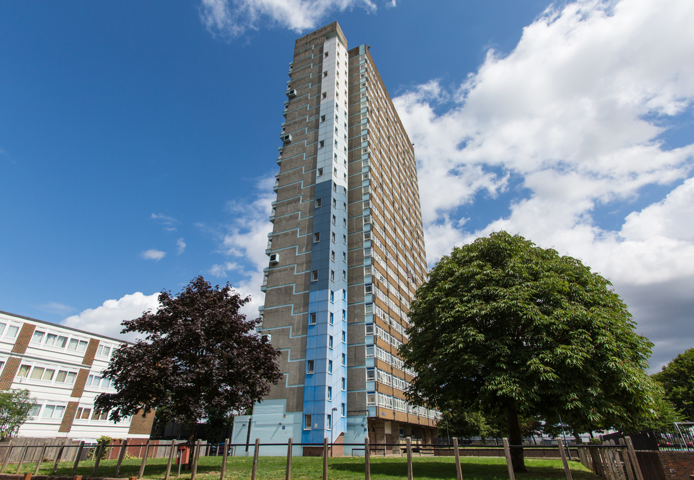 Lawtech Group - UK - Cladding & Facade Specialists - Kelson House (2)